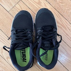 Women Nike Sneaker Shoes Black size 6.5